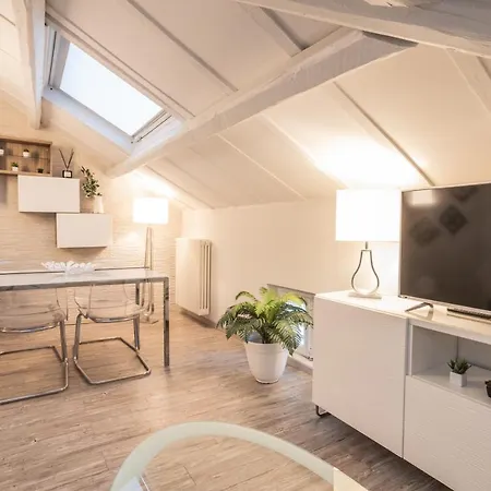 - Al Mare - Nuovo E Stupendo Loft 5 Stelle Apartment Riccione